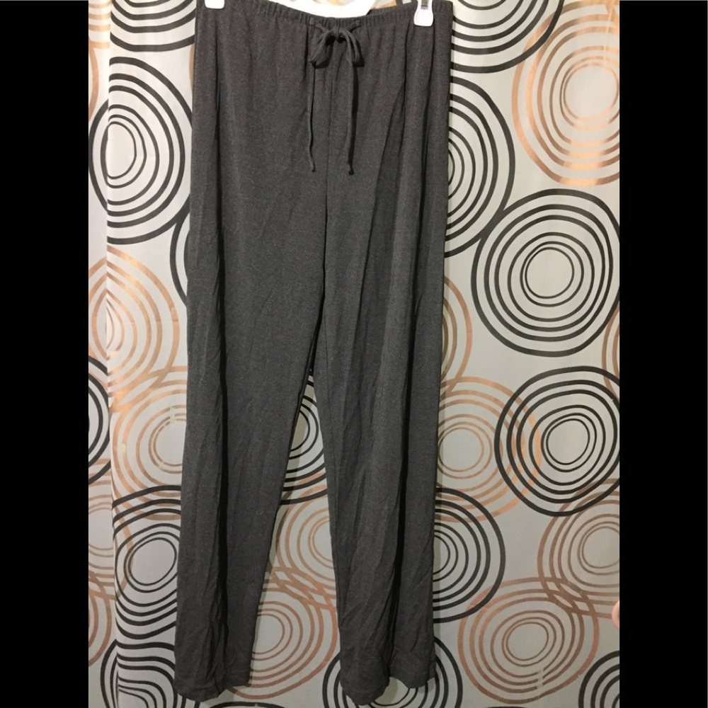 🔥5/$25- TOTOnKO Pants Sz S